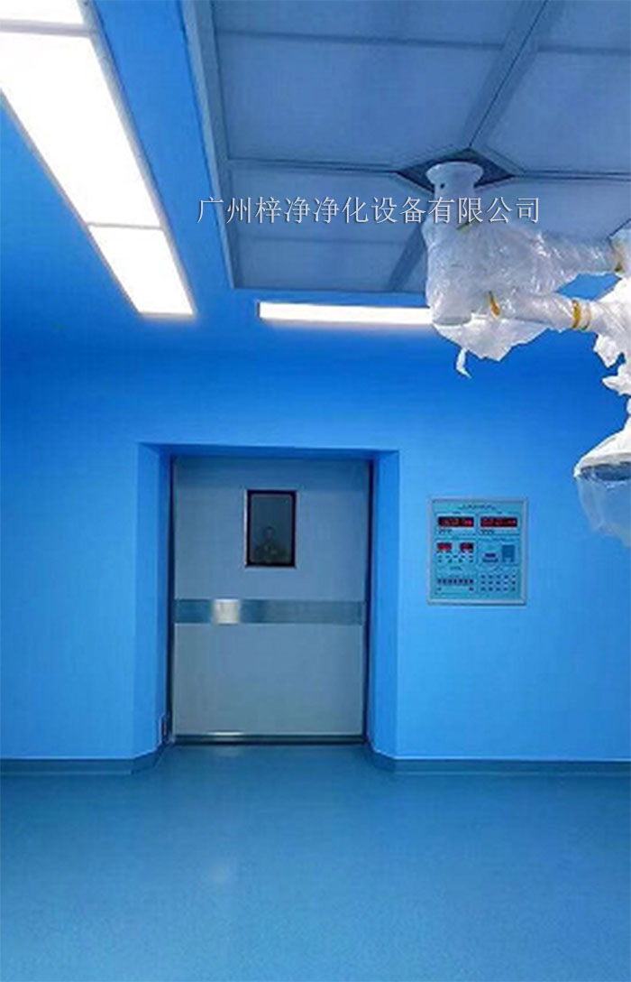 千級層流送風(fēng)天花板通過氣流補償技術(shù)，使送風(fēng)量滿足手術(shù)室內(nèi)的需求